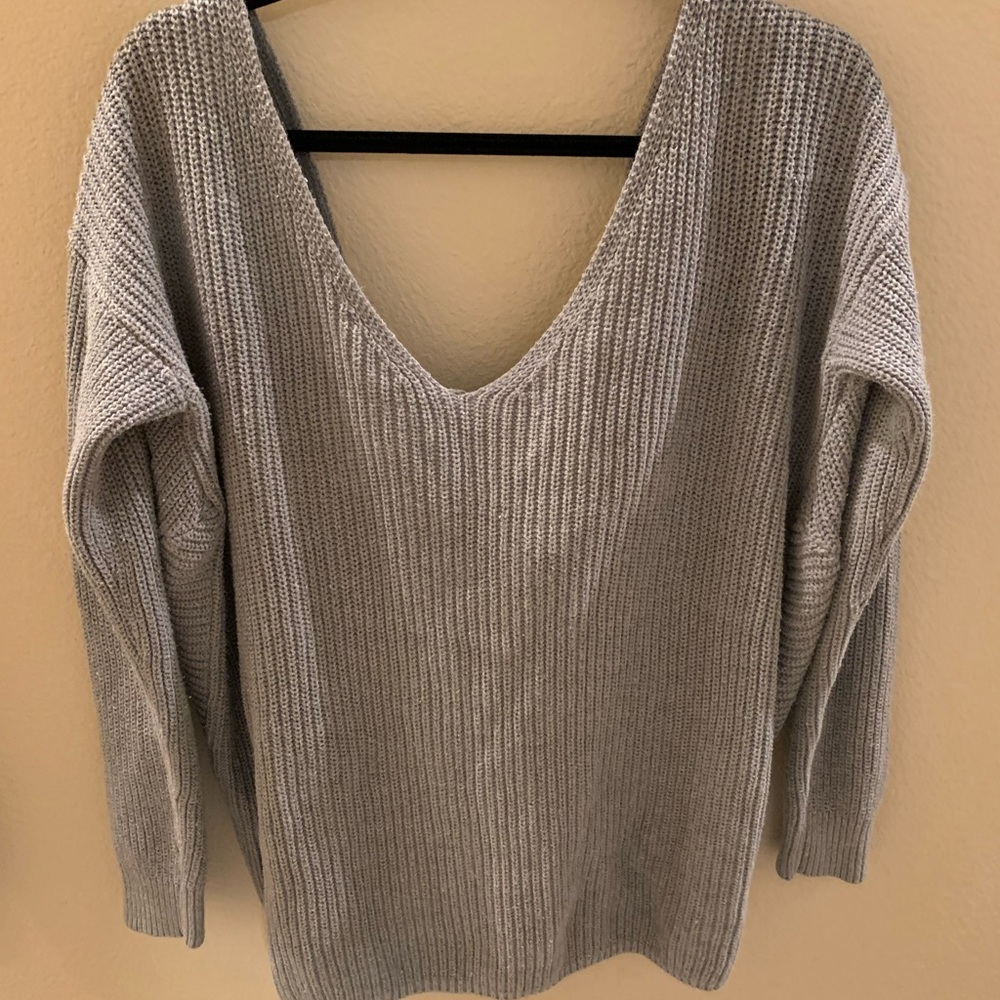 Knit gray sweater with knitted back